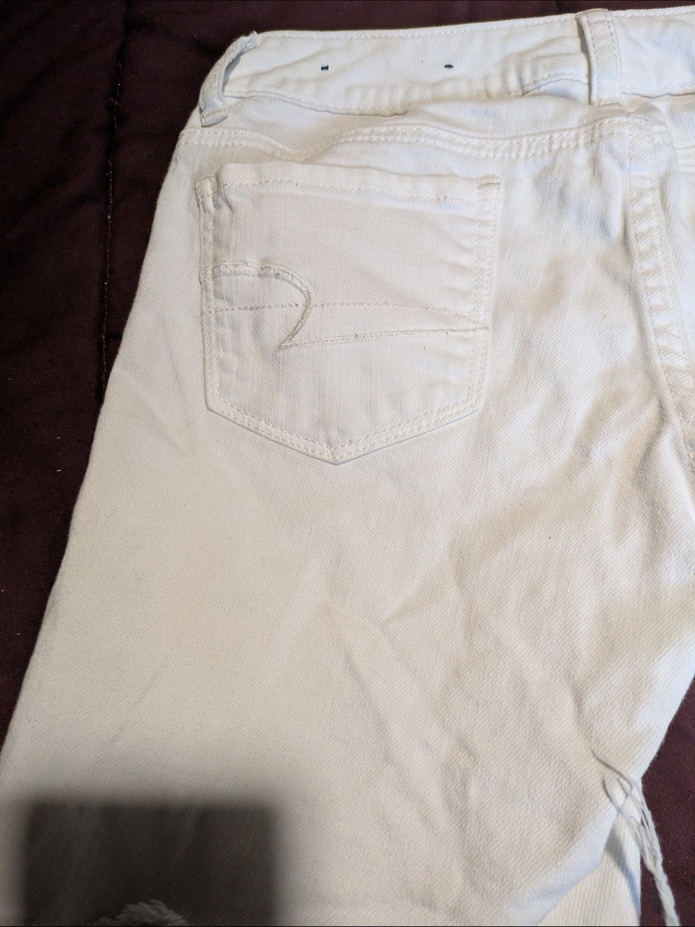 ✨ American Eagle Distressed White Denim Shorts - Picture 9 of 11
